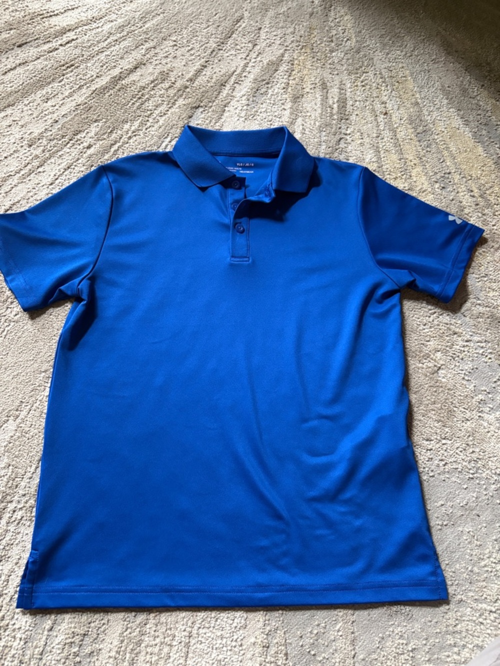 Boy’s Blue Under Armour polo youth large excellent condition